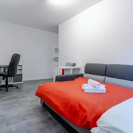 Grabowa Pleasant By Bookinghost カトヴィツェ