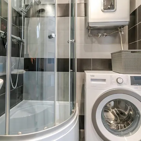 Grabowa Pleasant By Bookinghost アパート *