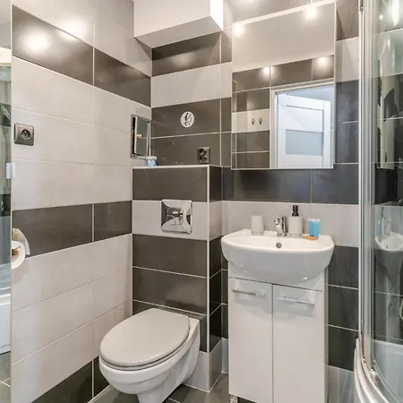 公寓 Grabowa Pleasant By Bookinghost *